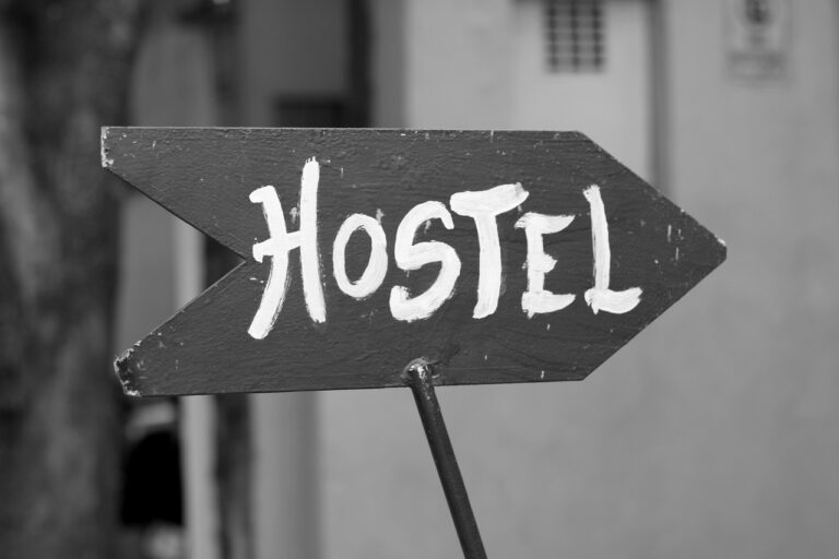 hostel, youth hostel, hostel-185156.jpg